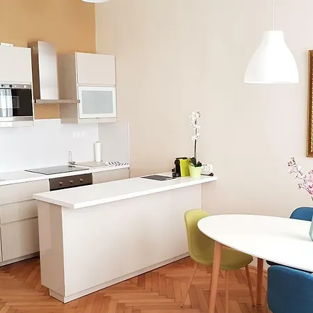Lejlighed Cbs Budapest